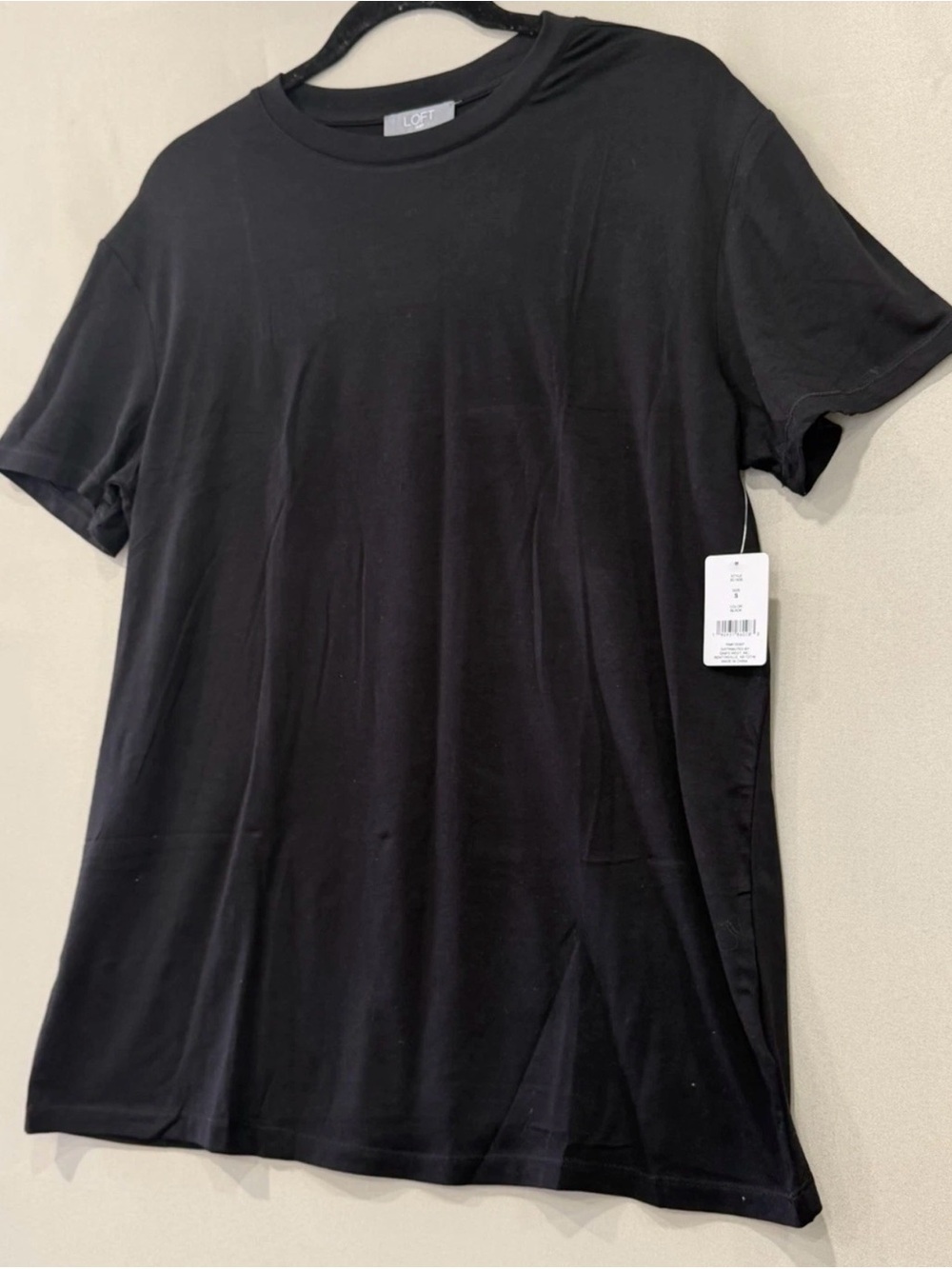 LOFT Black Short-Sleeve Crew Neck Tee - Picture 3 of 6